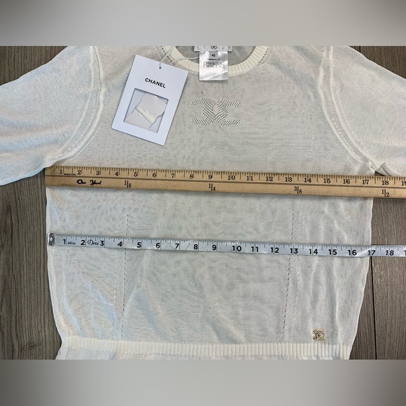 CHANEL‎ Vintage White cc Logo Knit Blouse Top Size 40 EU NWT - Picture 12 of 16